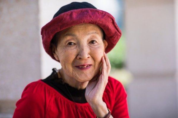 81歲奶奶自學編程 有夢想誰都了不起